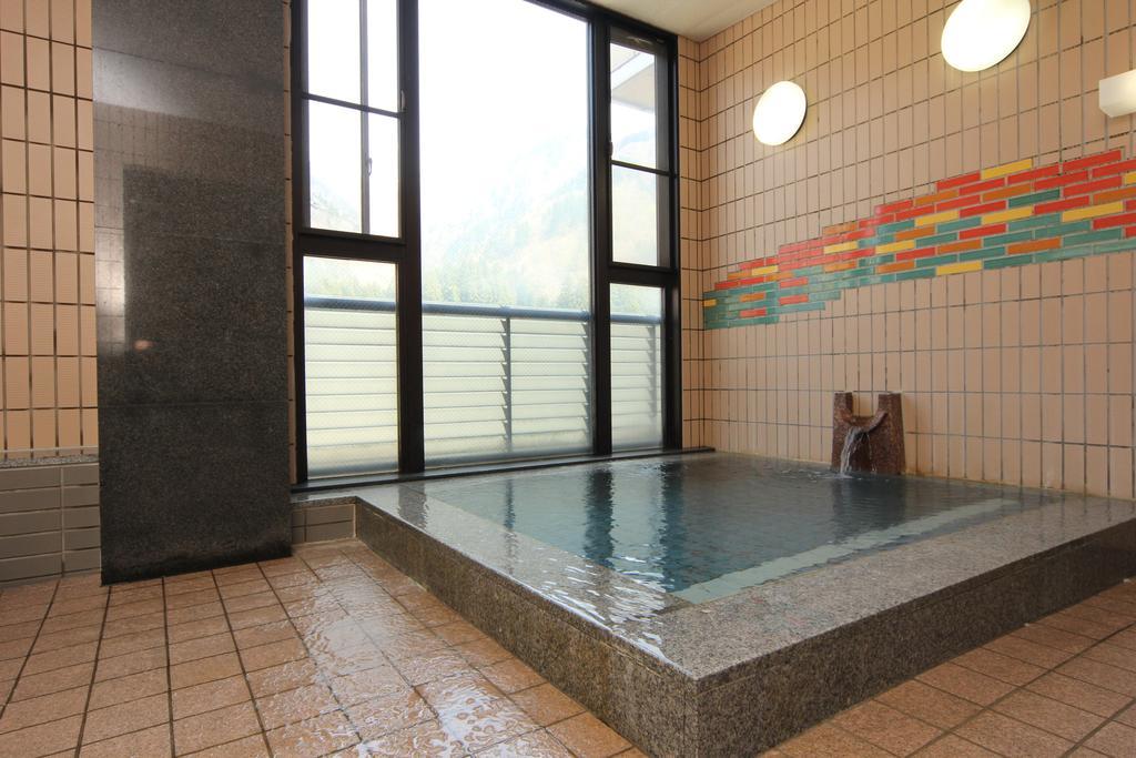 Gokayama Onsen Akaokan Nanto Екстериор снимка
