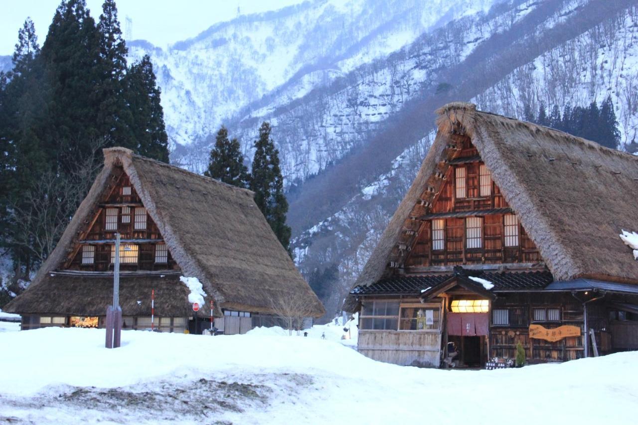 Gokayama Onsen Akaokan Nanto Екстериор снимка